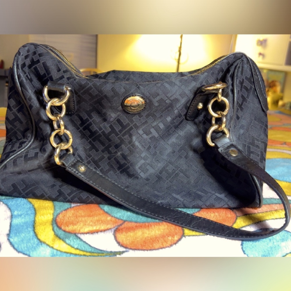 Tommy Hilfiger Womens Black Logo Classy Chic Gold Chain Two Handle Handbag